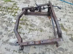 WK OEM Taka-akselin Poikittaispalkki Jeep Grand Cherokee
