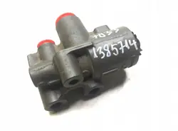 22032303 Volvo Regulador de pressão de ar - Usado