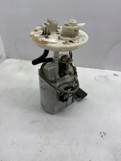 Polttoainepumppu Hyundai i10 I 1.1B 08R 5D HB 31110-0X000