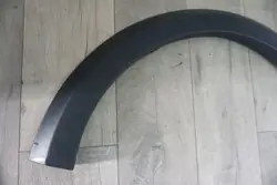 SANDERO I Etuvasemman Lokasuojan Reunus Original