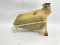 Jäähdytysnesteen laajennusastia Mercedes W124 W201 1245000649