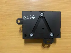 Polttoainepumpun ohjausmoduuli OEM B256 Mercedes