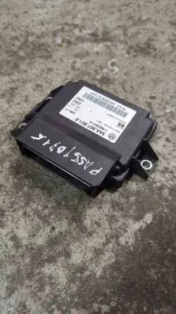 Módulo travão de mão VW OEM 17982901A Passat B7