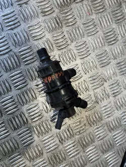 Boîtier de Thermostat Dacia Renault 1.5 DCI OEM EXPRES II