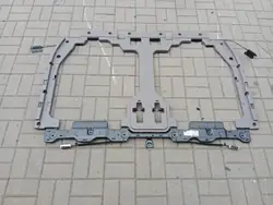 Vloerframe Chrysler Pacifica OEM 5RH86PD2AF Gebruikt