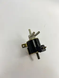 Istuinlaskuventtiili OEM 0008001178 Mercedes W124