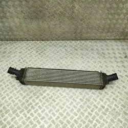 Audi A7 Sportback Radiateur Intercooler OE 8K0145805R