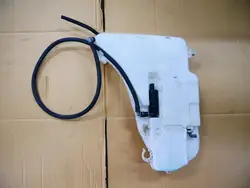 BMW F11 F10 Ruitensproeiervat 8050439