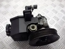 Bomba de direção assistida Mercedes W203 2.0 0024668301