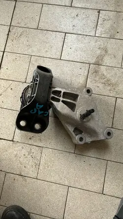 Supporto motore Renault Captur II Clio V
