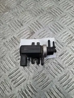 Solenoidventil OEM 1J090627 för Audi A4 Avant 1.9L