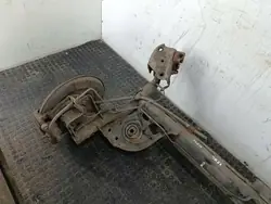 Poutre suspension arrière OEM BELKA ZAWIESZENIA, OŚ TYŁ