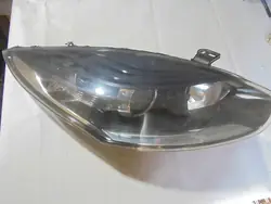 RENAULT MEGANE III Oikea Etuvalo