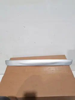 Luz matrícula traseira Mazda Demio 1998 OEM D26750811