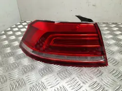 Luz trasera izquierda Volkswagen PASSAT 2019 3G5945095F