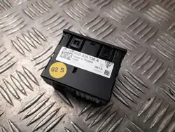 Dispositif USB Porsche OEM 95B035736A pour Macan