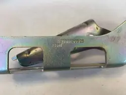 Linker motorkapscharnier OEM A2058800628 Mercedes-Benz C