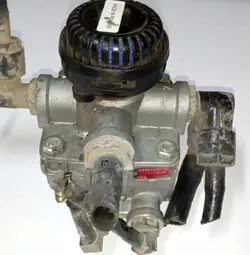 Vanne de relais DAF XF95 Mercedes-Benz Actros