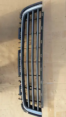 Griglia paraurti OPEL ASTRA H 2007-2009 13247248