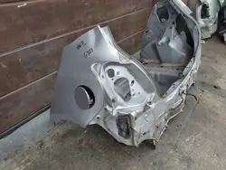 Piso traseiro Toyota Yaris II OEM YARIS II PAS TYLNY OKULAR