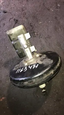 Servo de travão OEM 1163471 para BMW E36 - Usado