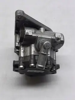 Bomba de dirección AUDI R8 5.2 V10 420145157A