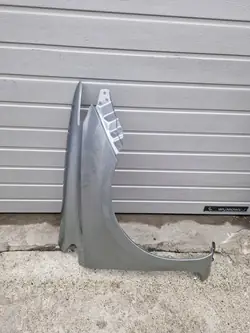 Auris II Lift - Paraurti anteriore destro