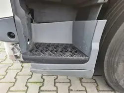 Marchepied inférieur gauche OEM pour Volvo FH 5 - Occasion