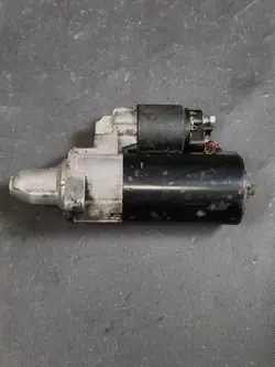 Motor de arranque Mercedes W163, W220, W215, W210, W463, W240, W208 A1121510001