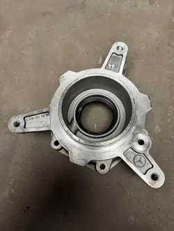 Cubierta Eje Embrague OEM R9602612218