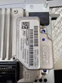 Ford Kuga MK2 Navigointinäyttö OEM H2GT-14G370-KAA