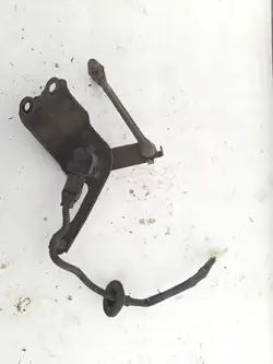 Mitsubishi Eclipse Cross Bakre Nivåsensor OEM