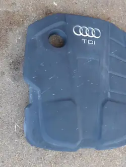 Couvercle Moteur OEM 04L103925P pour Audi 2.0 TDI