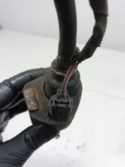 Webasto polttoainepumppu Audi A6 S6 C6 4F 2006 DRA84758