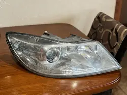 Oikea etuvalaisin Skoda Octavia II