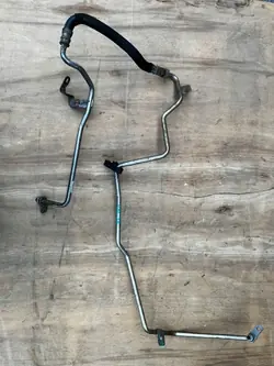 Käytetty Audi OE vaihdelaakeriputki OEM 8R0317818AL
