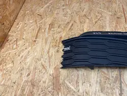 Frontstoßstangengrill links OEM 658807367 für Skoda Kamiq