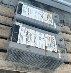 Batería Mercedes OEM A0029824408 12V 220Ah AGM
