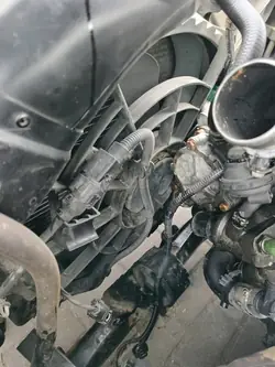 Kia Magentis 2 II 05-10 Motor Kylfläkt 2.0 16V MO-1220-76