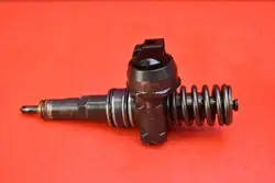 Ruiskutuspumppu OEM 045130073T Seat Ibiza 1.4 TDI:lle