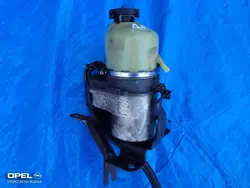 Pompe direction OEM 26961355 pour Opel Astra H