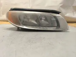 Oikea Etuvalaisin Volvo XC70 II