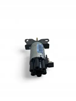 Mercedes-Benz GLS X166 Sätmotor OEM 966072103