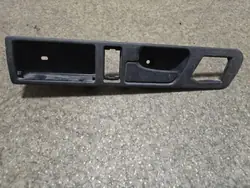 BMW 5 E34 Bakre höger innerhandtag OEM 5122137387