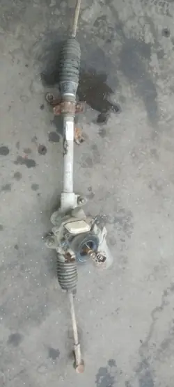 Ohjausvaihteisto OEM 63J5 Suzuki Swift IV:lle