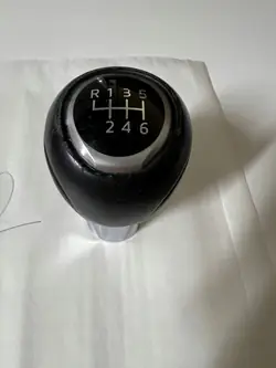Pommeau de levier Mazda OEM GBGGGRF122244635 - Occasion