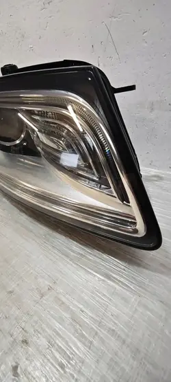 Phare Avant Droit Audi Q5 8R0 Xenon