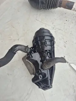 MERCEDES W177 A-KLASA 1,6CGI OIL FILTER HOUSING A2701800500