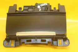 Audi Q5 8R Tuhkakuppi OEM 8K0857965 8K0857951