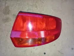 AUDI A3 2005-2009 Luz Trasera Derecha 8P4945096C